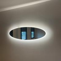 Specchio ovale retroilluminato