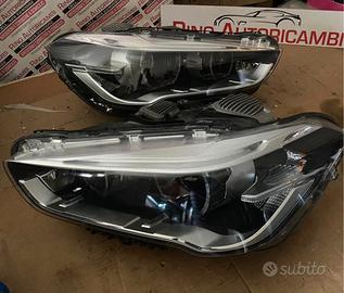 Coppia fari anteriori Dx e Sx BMW X1  2018/2020