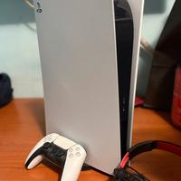 PS5 Standard + Pad + Cuffie Turtle. 400 trattabili
