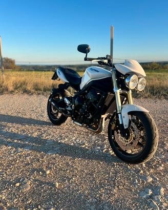 Triumph Street Triple 675