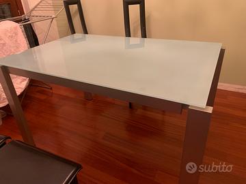 Tavolo calligaris