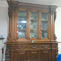 credenza in stile