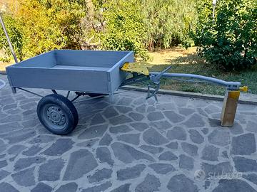 Rimorchio per motozappa