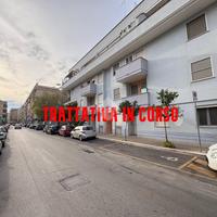 4 LOCALI A BRINDISI