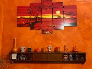 Mensolone sospeso in legno per camera da letto