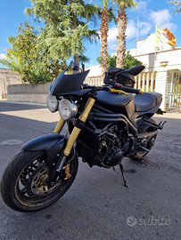 Triumph Speed Triple con scarico GPR