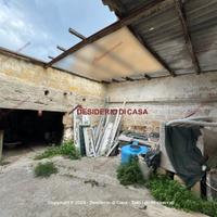 Locale, Santa Flavia.