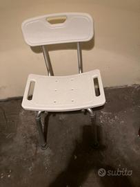 Sedia da doccia con schienale