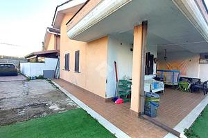 PORZIONE DI QUADRIFAMILIARE A ARDEA