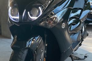 Tmax 500 2011 total black