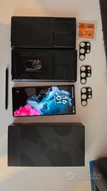 Samsung Galaxy S22 Ultra 256gb + Accessori