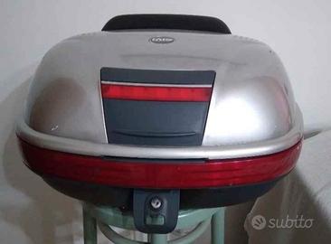 BAULETTO GIVI E460 46 LITRI CON SCHIENALE E79