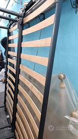 Letto con doghe e struttura in ferro matrimoniale