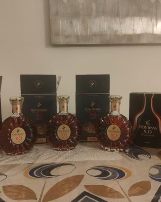 Cognac Remy Martin XO ed Hennessy XO da collezione