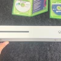 Xbox One resettata con 3 giochi Fc25 Fifa 23