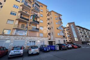 2 LOCALI A MONCALIERI