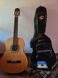 Chitarra Classica Toledo + Custodia +Poggiapiedi