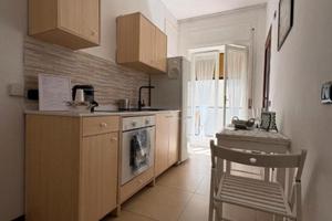 Monolocale Vomero (NA) - Uso Transitorio