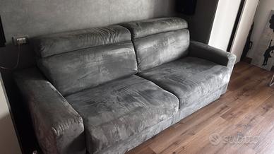 Divano letto.
