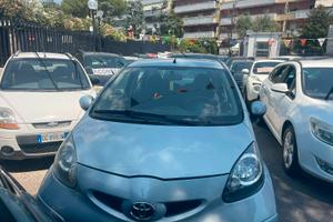 Toyota Aygo 1.0 12V VVT-i 5 porte Sol