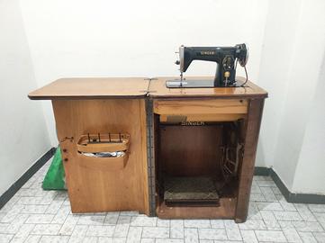 Macchina da cucire SINGER anni 70