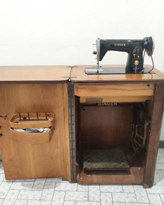 Macchina da cucire SINGER anni 70
