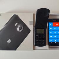 Nokia Lumia 950 e Motorola StarTAC 