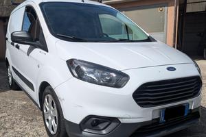 FORD Transit Courier EcoBoost 1.0cc