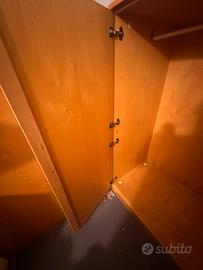 Armadio legno noce 2 ante con specchio