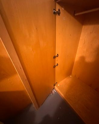 Armadio legno noce 2 ante con specchio