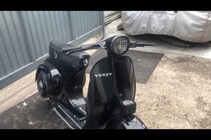 Piaggio Vespa 50 R (V5A1) - 1977