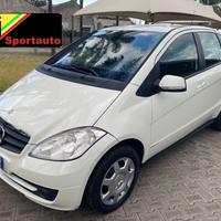 MERCEDES-BENZ A 180 CDI Executive
