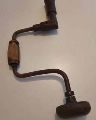 Trapano a mano antico vintage.