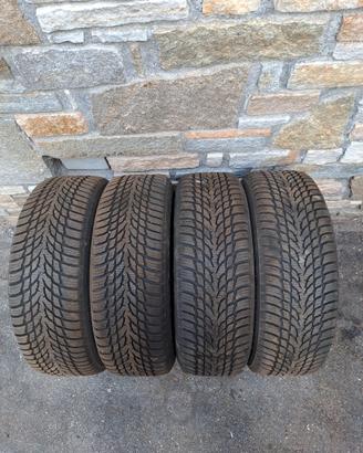 Gomme  invernali Nokian 185/60 r 15