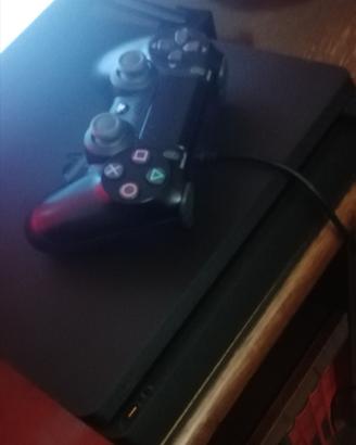 Ps 4  slim 