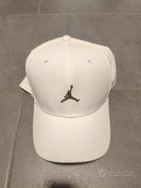 Cappello Jordan Metal Jumpman Bianco / Off-White