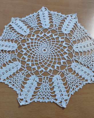 Centrini all’uncinetto fatti a mano 28cm fibonacci