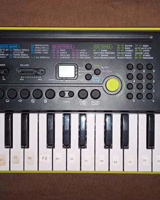PIANOLA CASIO SA-46 CON CUSTODIA