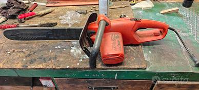 MOTOSEGA ELETTRICA BLACK & DECKER
