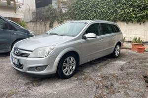 Opel Astra 1.7 cdti 101cv