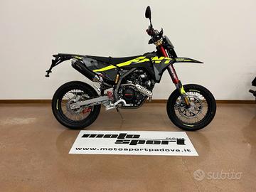 Fantic Motard 125 MY25 Competition PRONTA CONSEGNA
