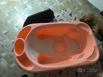 Vaschetta per il bagnetto per neonati