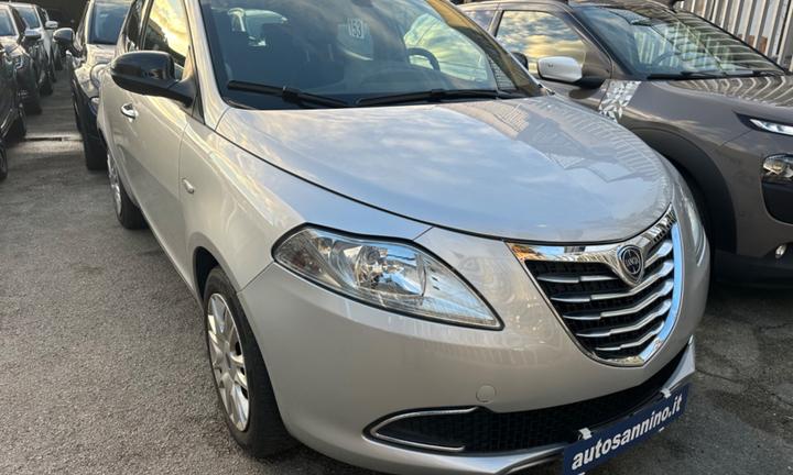 Lancia Ypsilon 0.9 TwinAir 85 CV 5 porte S&S DFN G