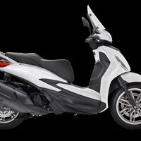 Piaggio Beverly 400