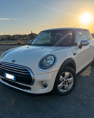 Mini Cooper 1.5 One D