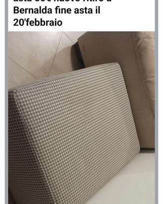 Pouf rettangolare della Natuzzi