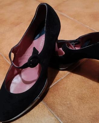 particolari scarpe chic e bon ton