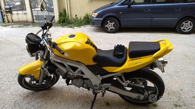 Suzuki SV650 naked - incidentata