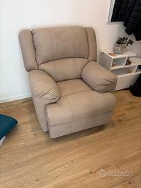 Poltrona nuova