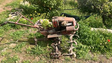 Motozappa d'epoca Brumi Sicilia - Motore JLO 152